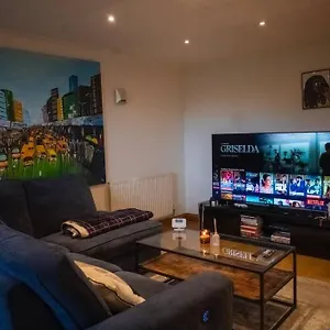 https://1-bed-flat-in-ocean-village.tophotelsbath.com